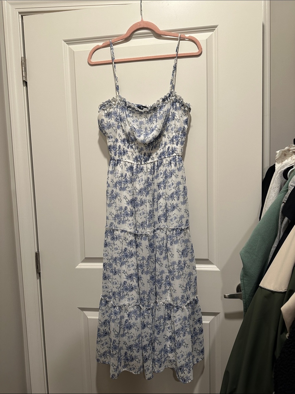 Trixxi White and Blue Floral Tiered Maxi Dress